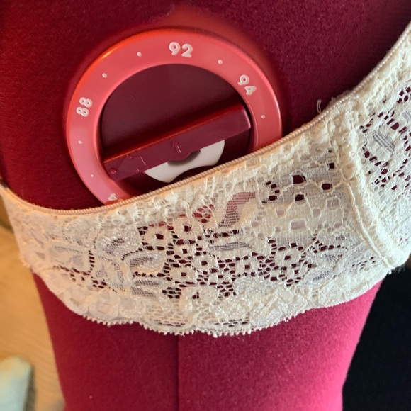 Shape Fx Lace Bralette/shelf bra 🔴 - Picture 3 of 13